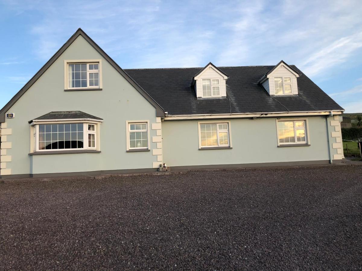 Skellig Port Accommodation - 1 Studio Bed Apartment Portmagee Buitenkant foto