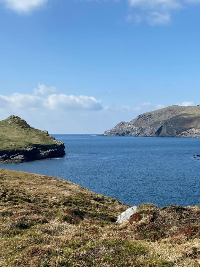 Skellig Port Accommodation - 1 Studio Bed Apartment Portmagee Buitenkant foto